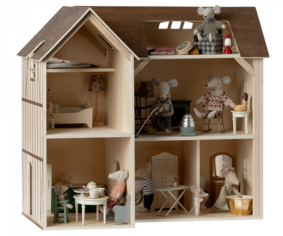 *PRE-ORDER* Maileg Mouse Hole Farmhouse *LOCAL PICK-UP ONLY*