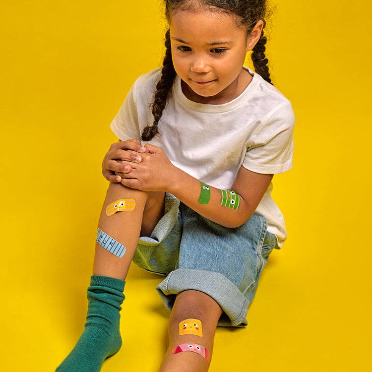 Kikkerland OuchyFriend Adhesive Bandage