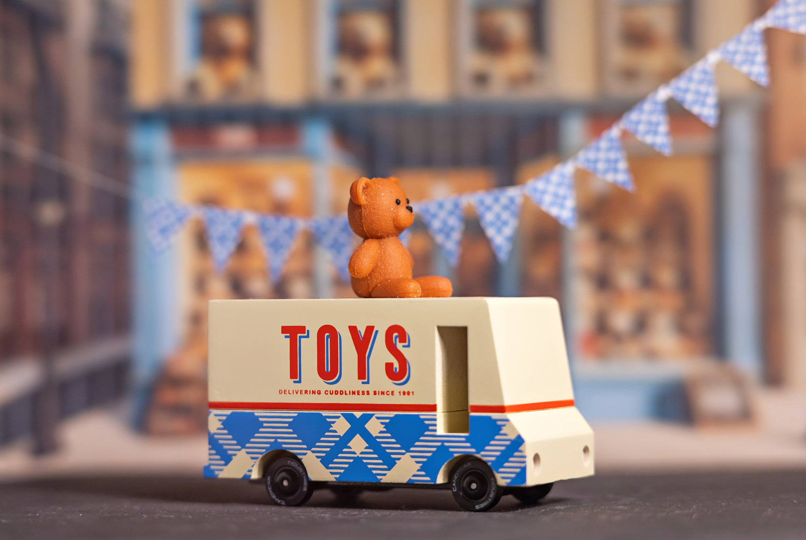 Candylab Toys Teddy Bear Van