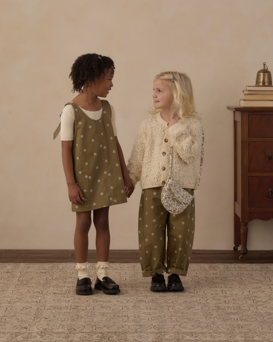 Rylee + Cru Barrel Pant | Embroidered Daisies