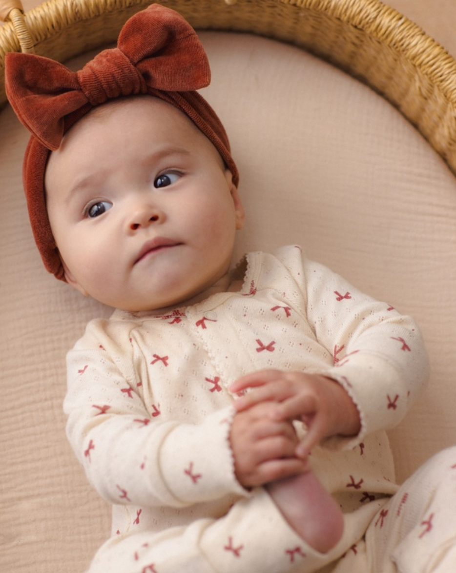 Quincy Mae Hidden Snap Footie | Red Bows