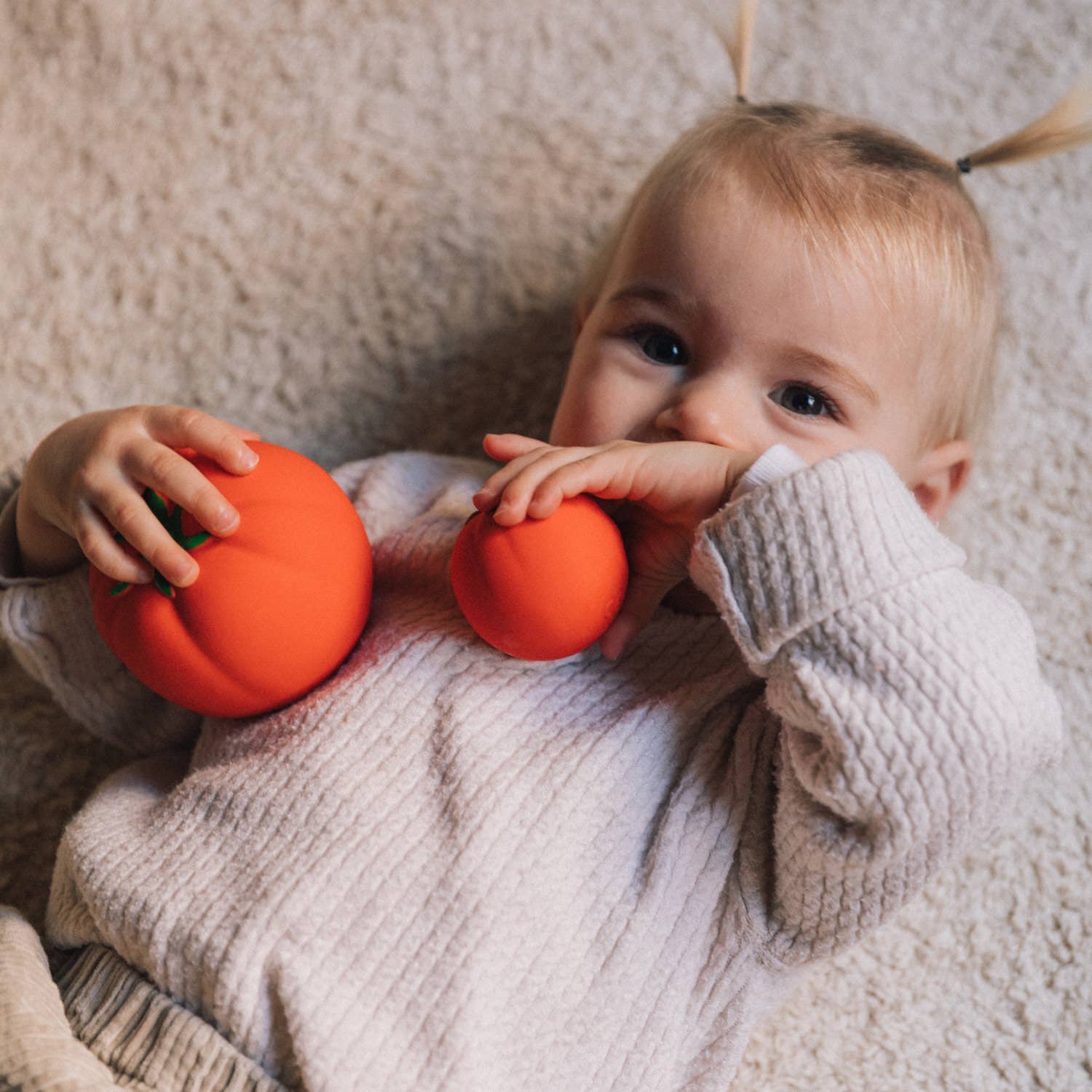Oli & Carol Veggie Salad Baby Sensory Balls