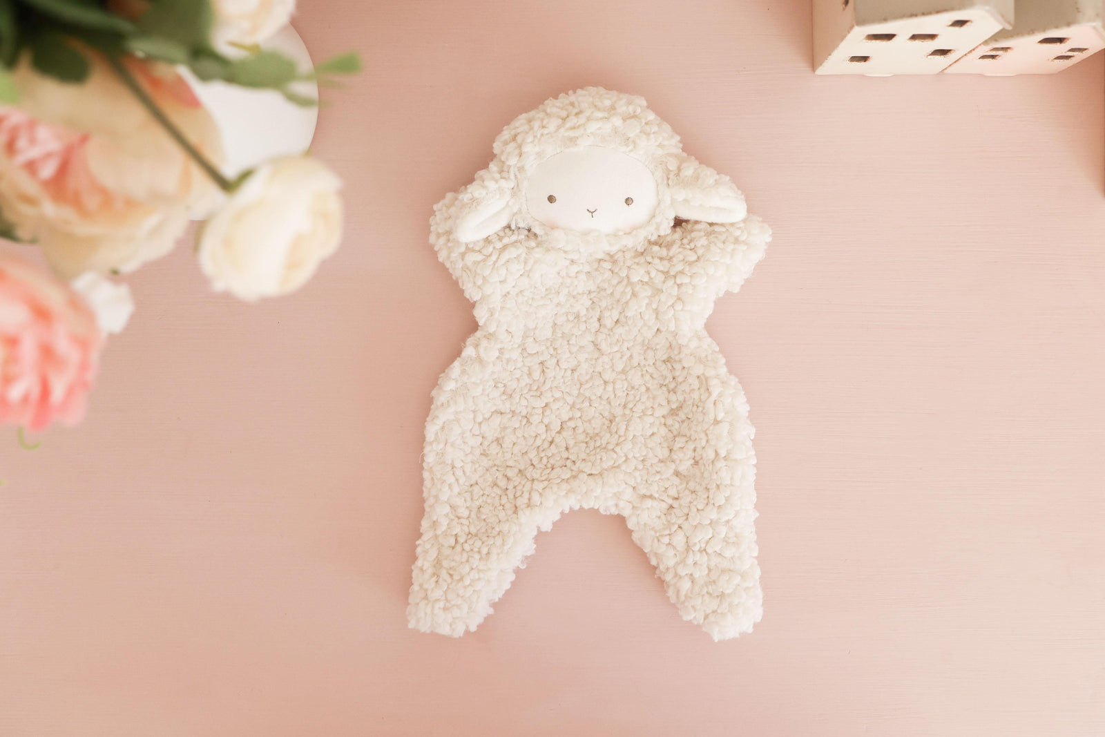 Alimrose Leni Lamby Comforter | Ivory
