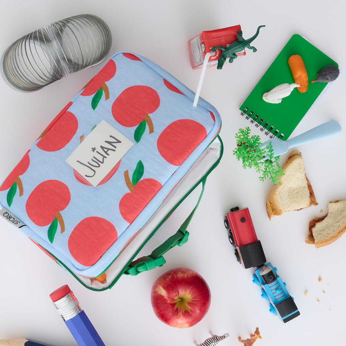 Kindred Bravely Cool Kid Lunch Box | Apples