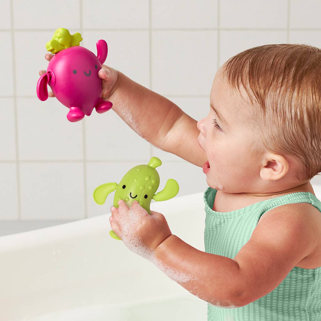 Itzy Ritzy Veggie Silly Swimmers | Bath + Water Toy