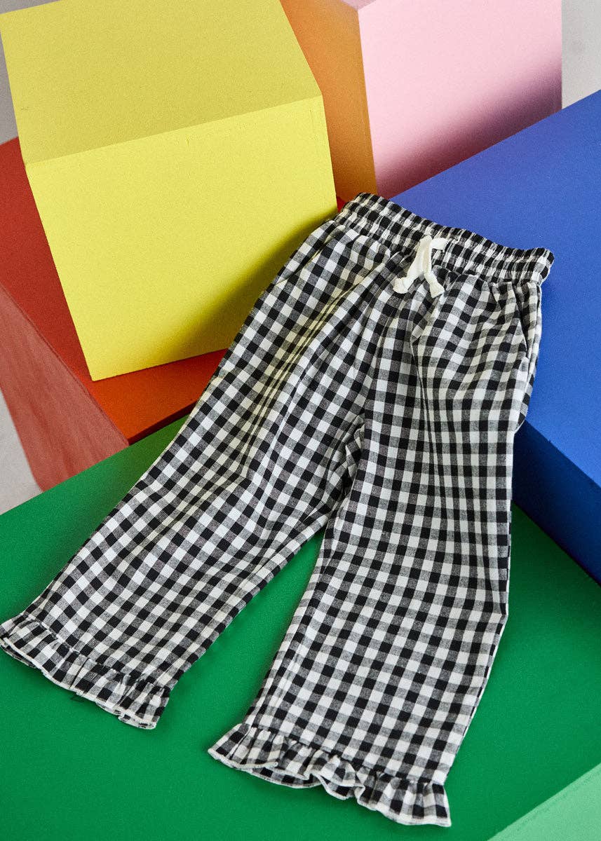 Alice & Wonder Gingham Ruffle Hem Pant | Black & White