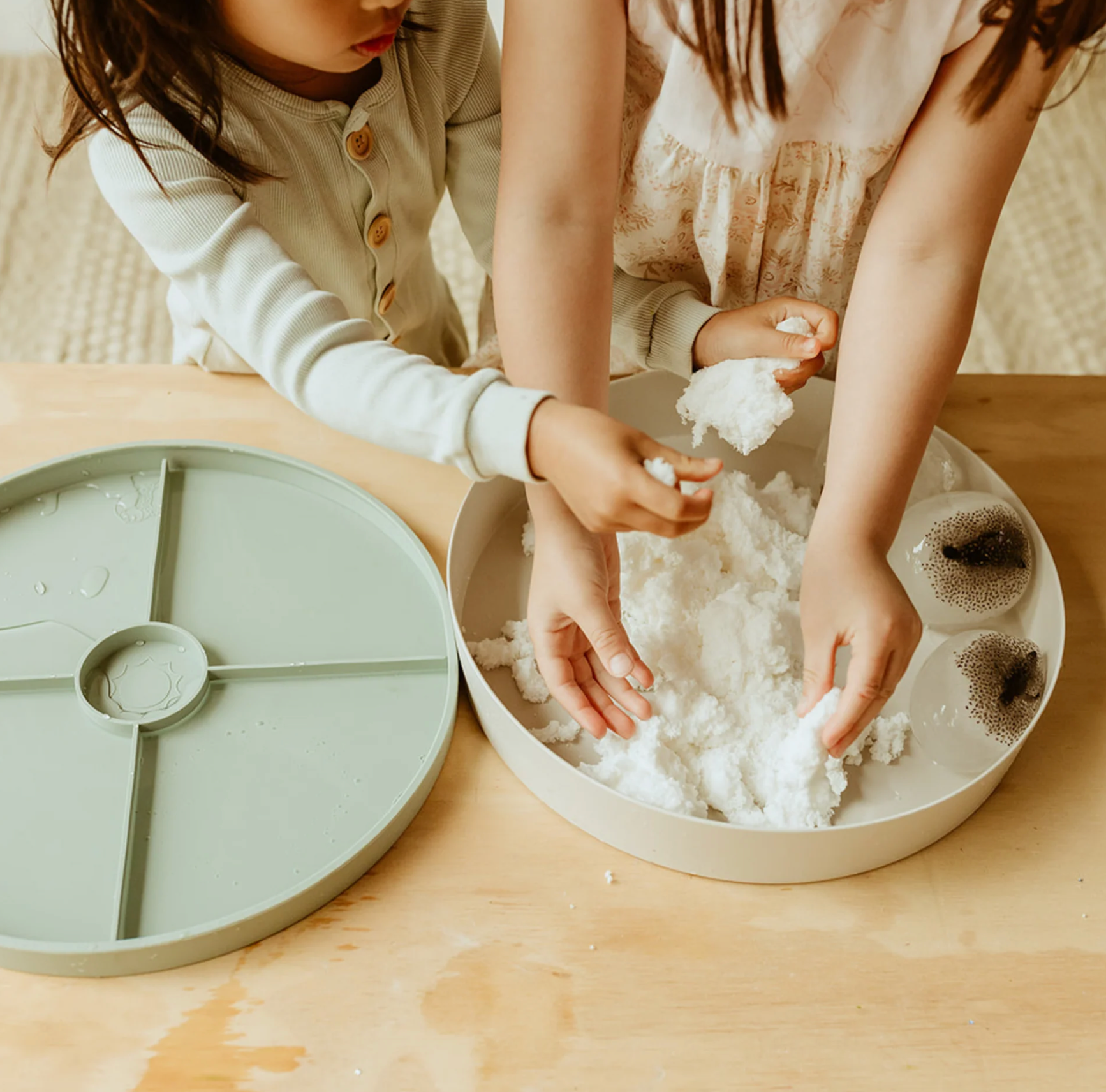 Glo Pals Sensory Snow