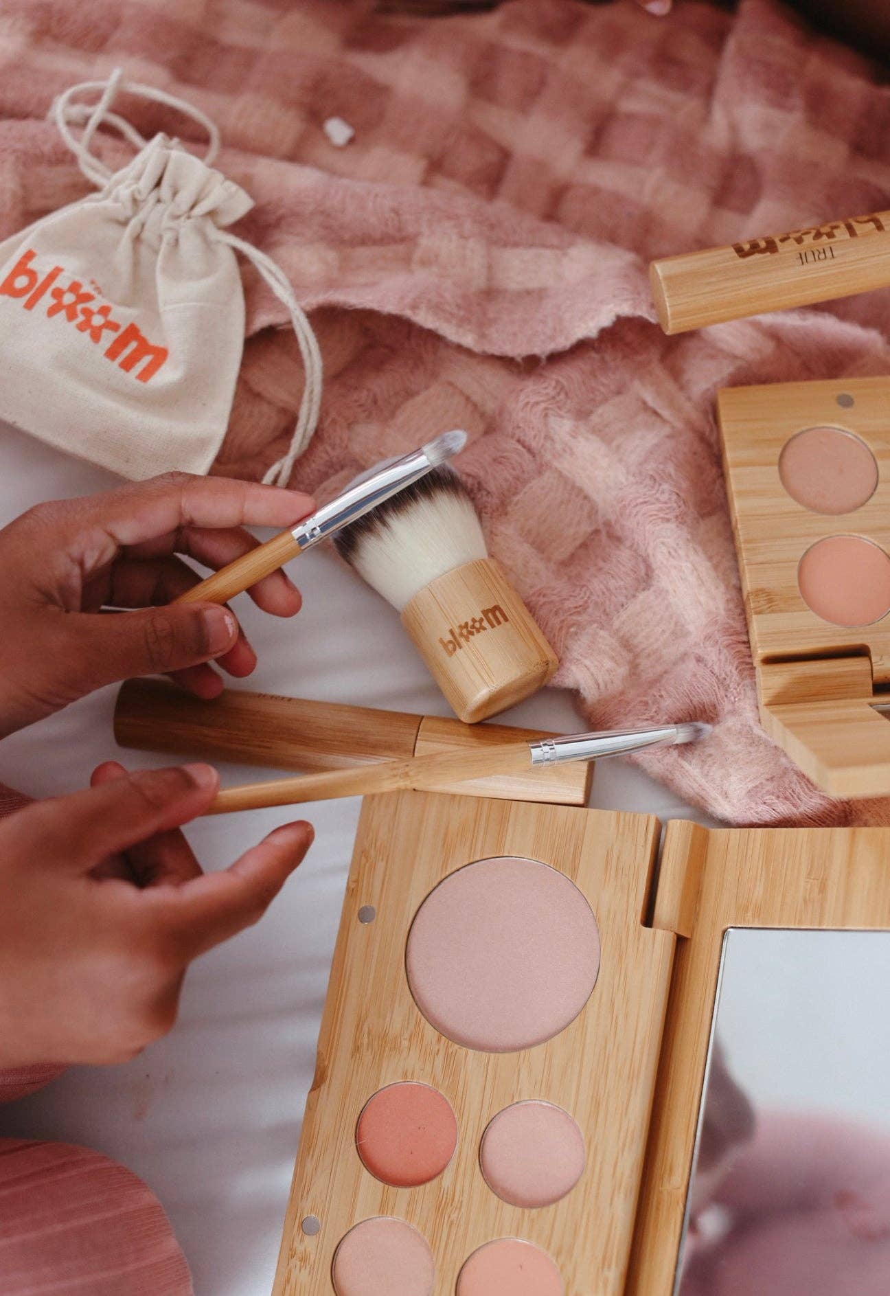 True Bloom Bloom Makeup Kit