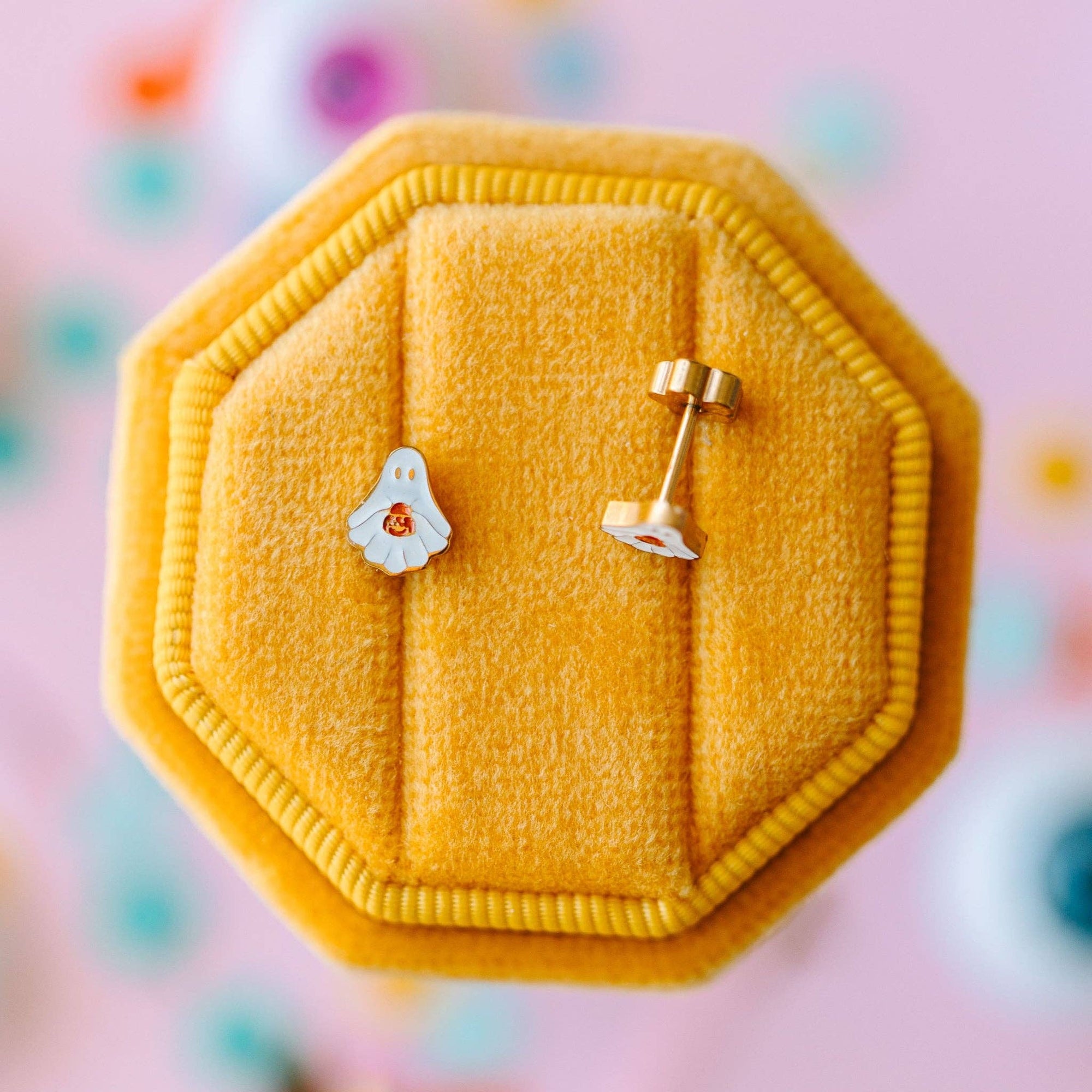 Pierced Co. Trick or Treat Ghost Screwback Earrings