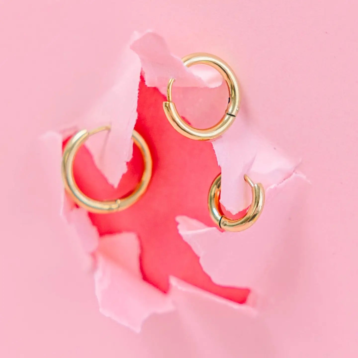 Pierced Co. Gold Huggies | 10mm