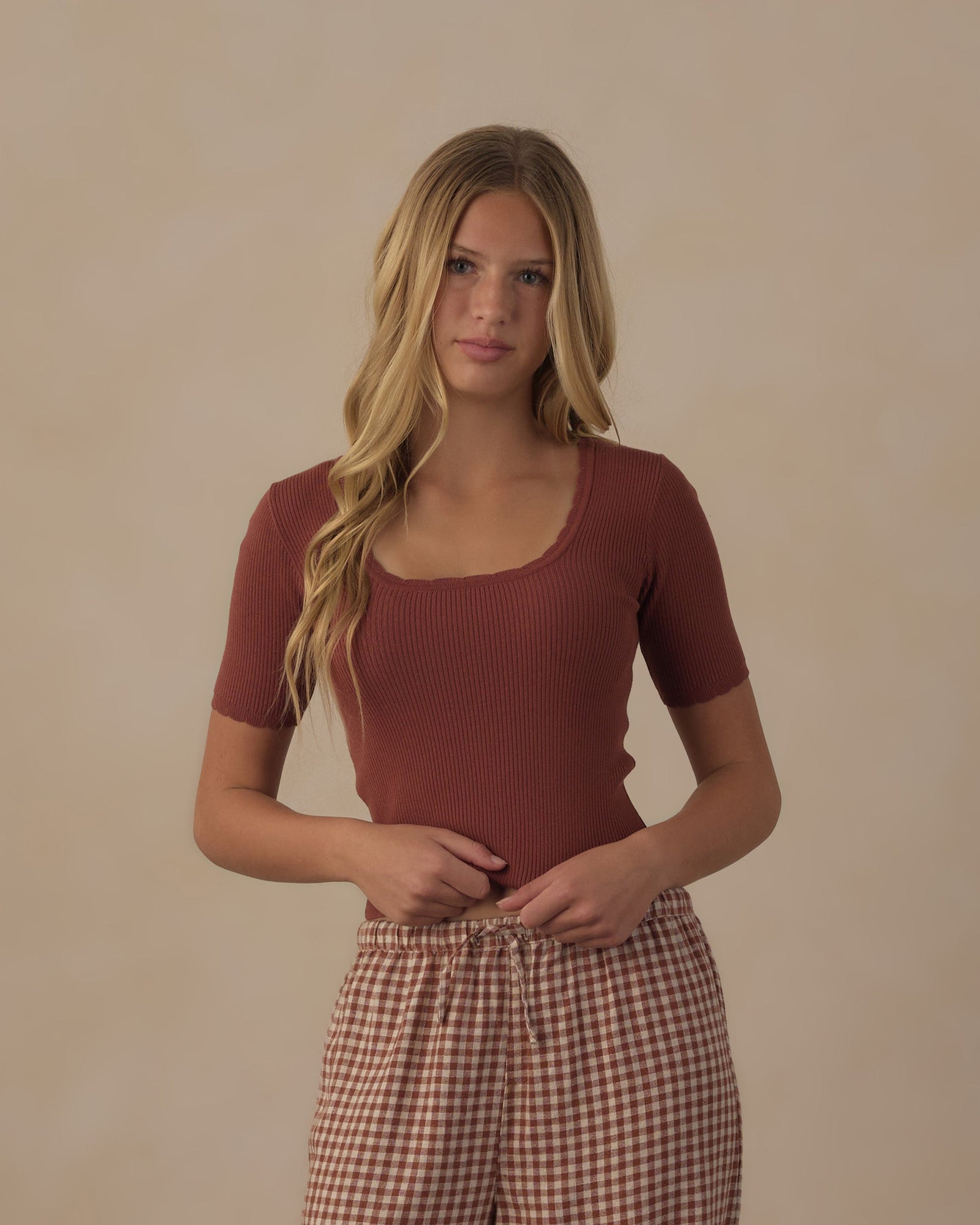 Rylee + Cru Scalloped Tee | Brick