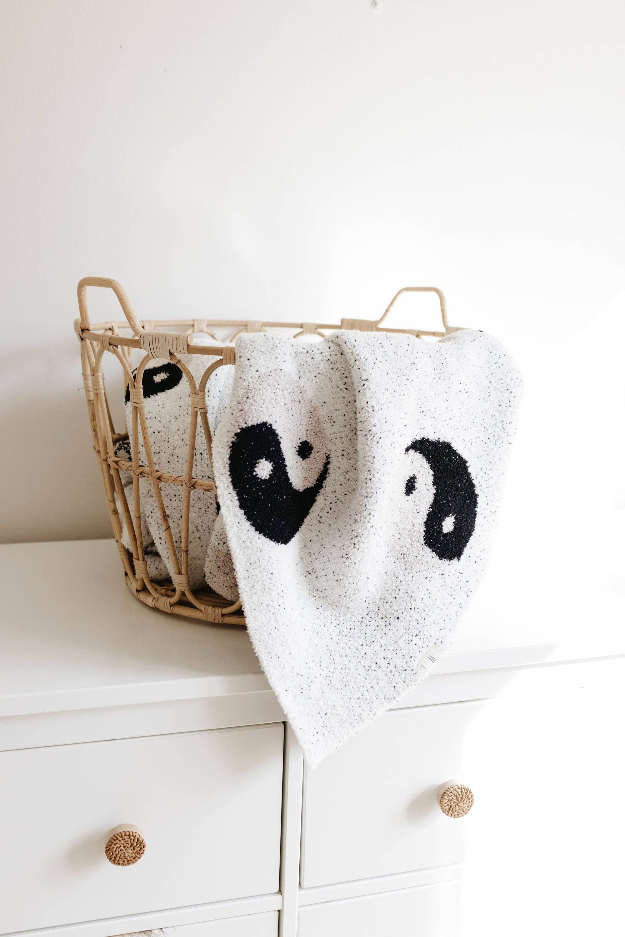Forever French Baby - Plush Blanket | Black & White Yin Yang
