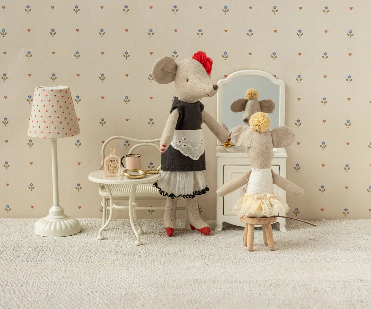 Maileg Beautician Mouse | Mum