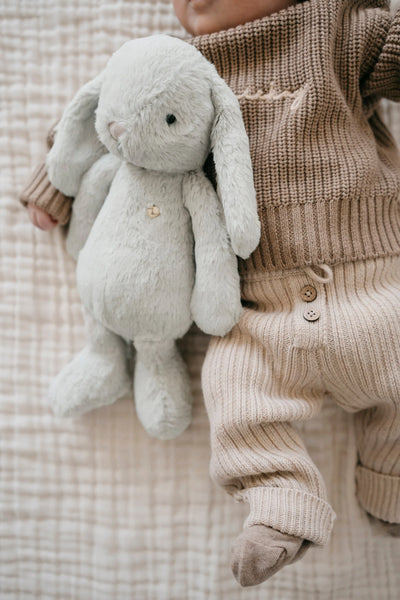 Snuggle Bunnies | Penelope the Bunny | Willow