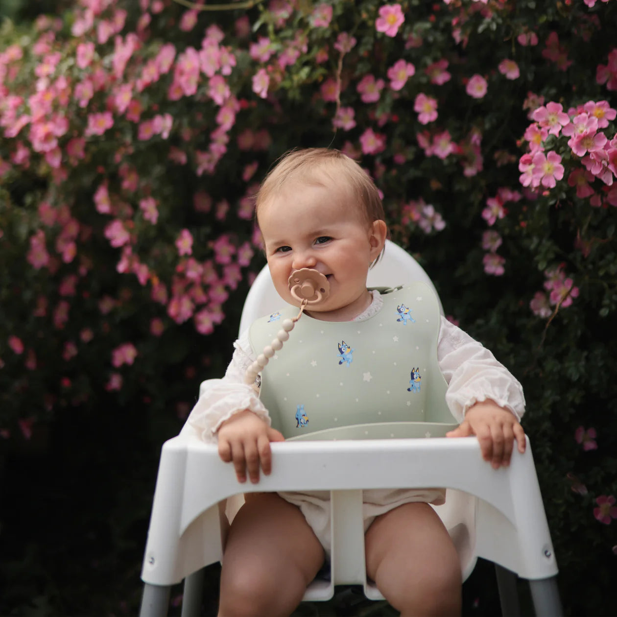 Bleu x Mushie Silicone Bib | Bluey Sage