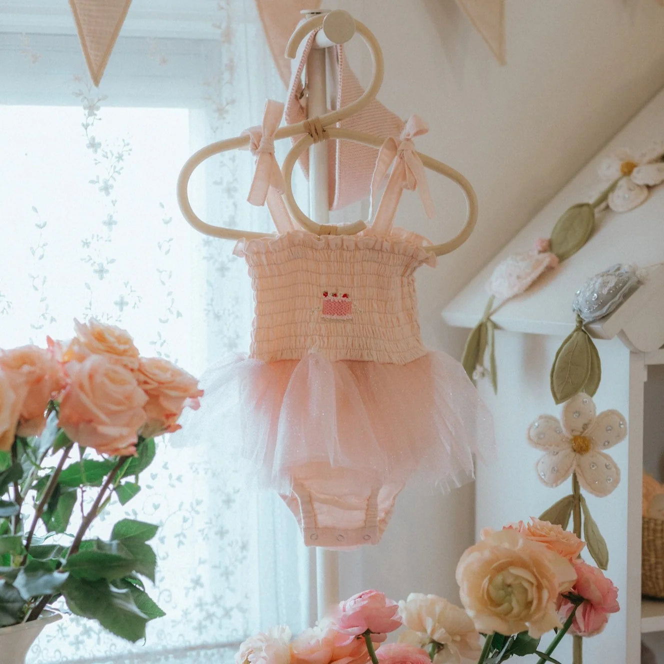 Wild Wawa Tutu | Birthday Cake