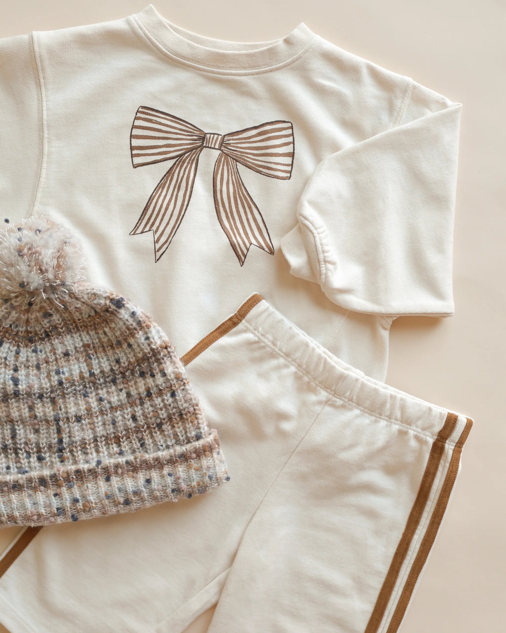 Rylee + Cru Oversized Sweatshirt || Bow