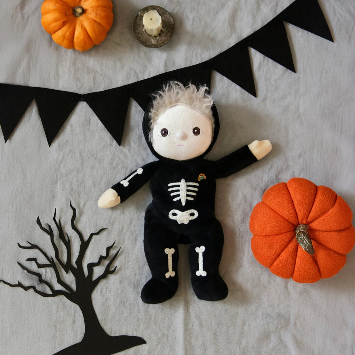 Dinky Dinkums Boo Bunch - Scully Skeleton