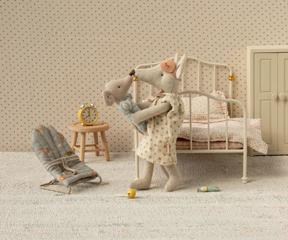 Maileg Babysitter | Blue
