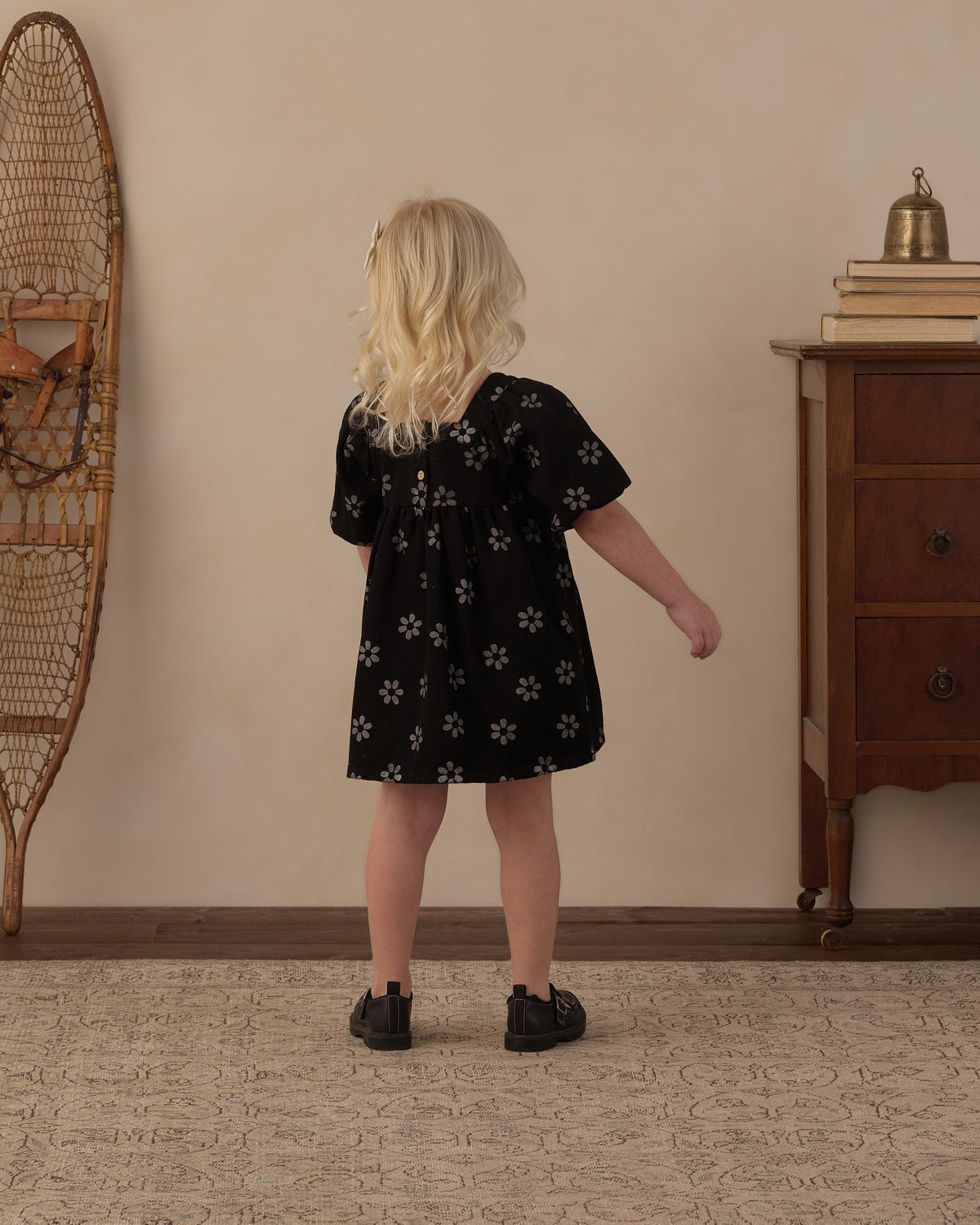 Rylee + Cru Gretta Babydoll Dress | Black Daisy