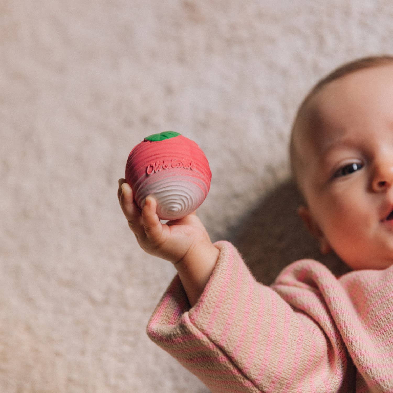 Oli & Carol Veggie Salad Baby Sensory Balls