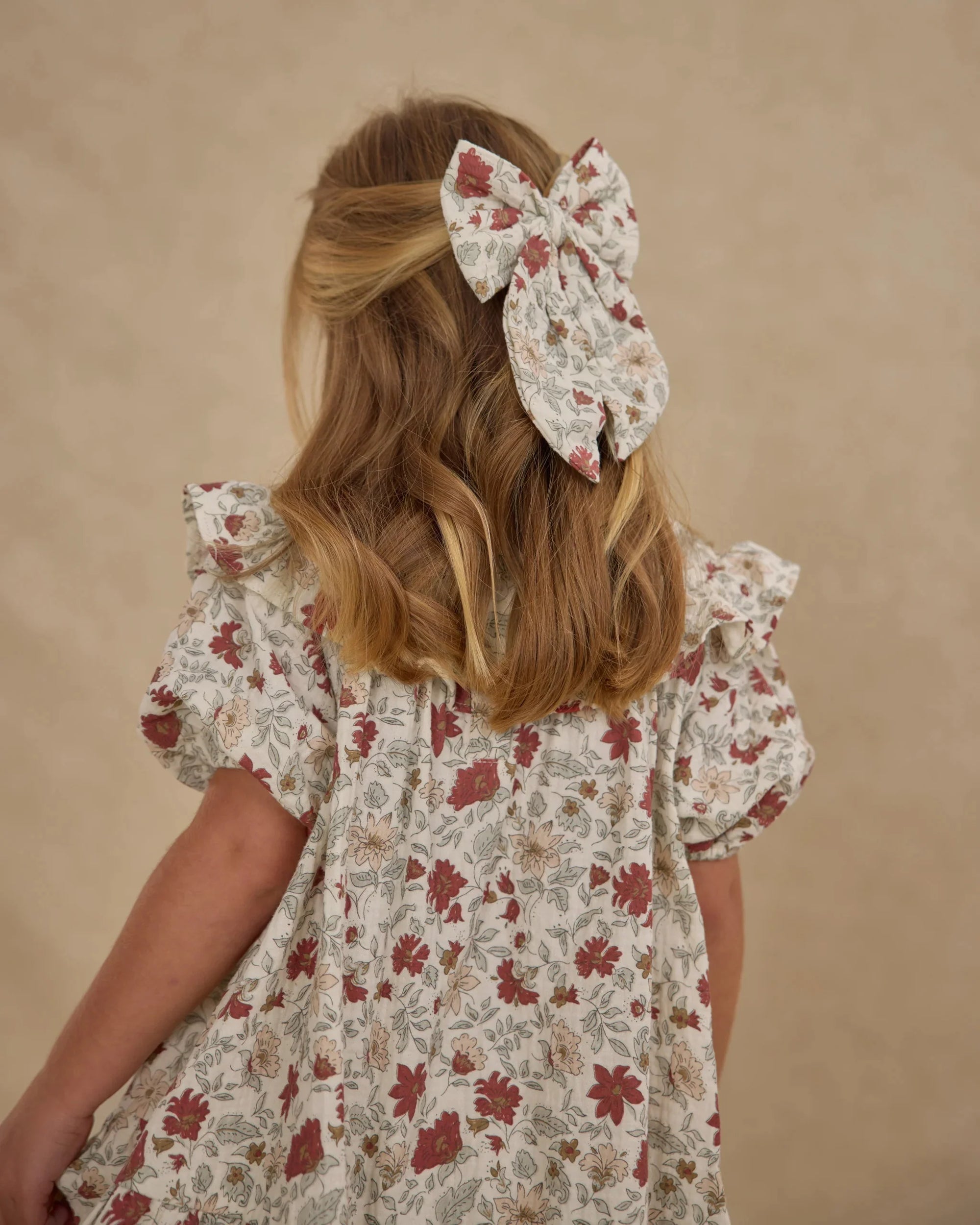 Rylee + Cru Oversized Bow | Holiday Floral