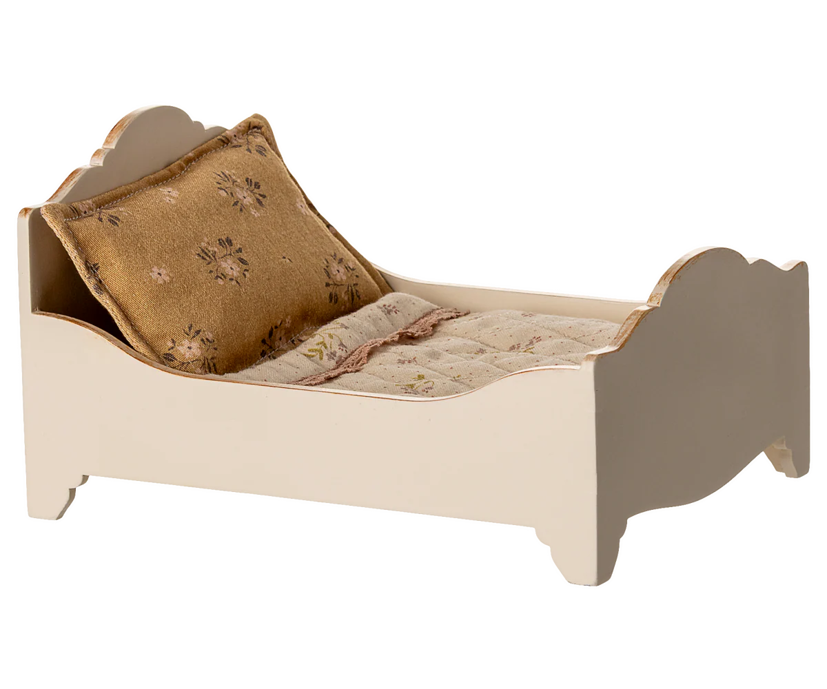 Maileg Wooden Mouse Bed | Off White