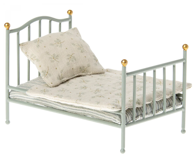 Maileg Mouse Vintage Bed | Mint