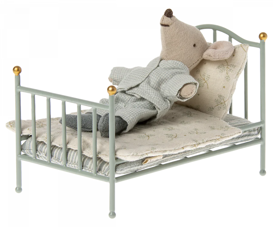 Maileg Mouse Vintage Bed | Mint