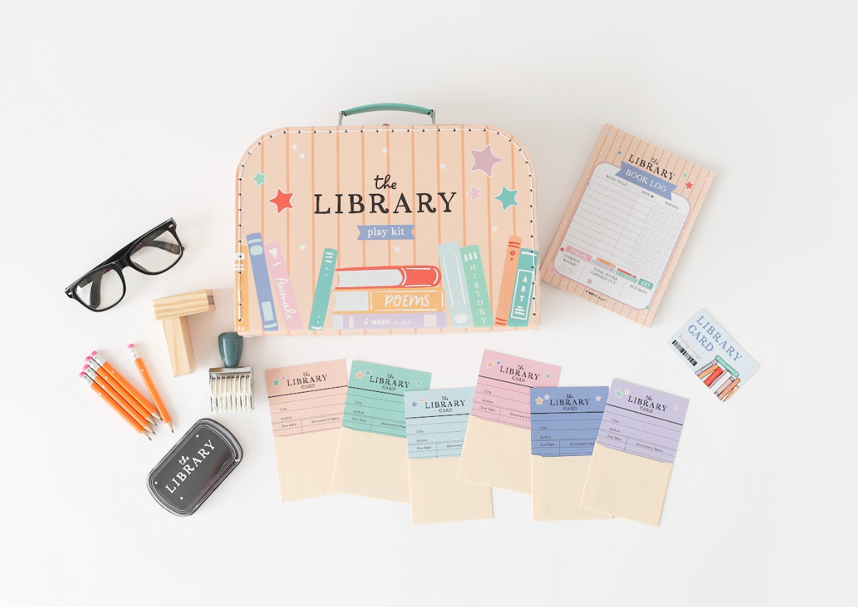 Magic Playbook Library Pretend Play Kit